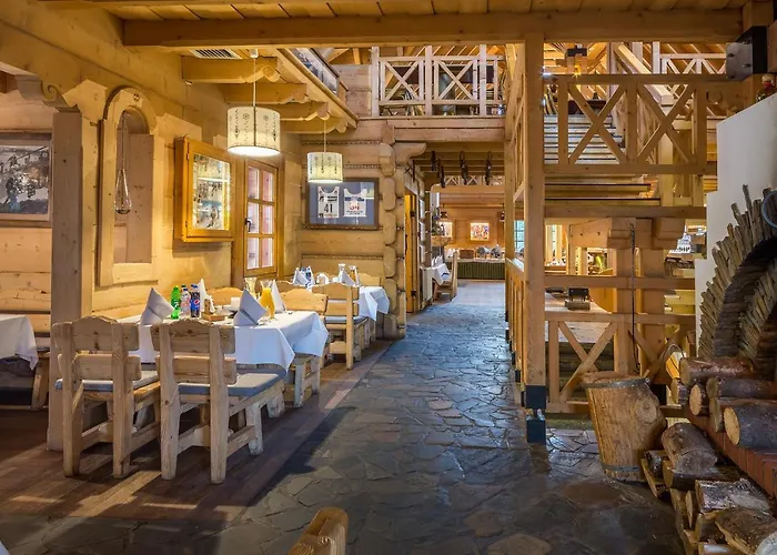 Nosalowy Dwór Hotel 3*